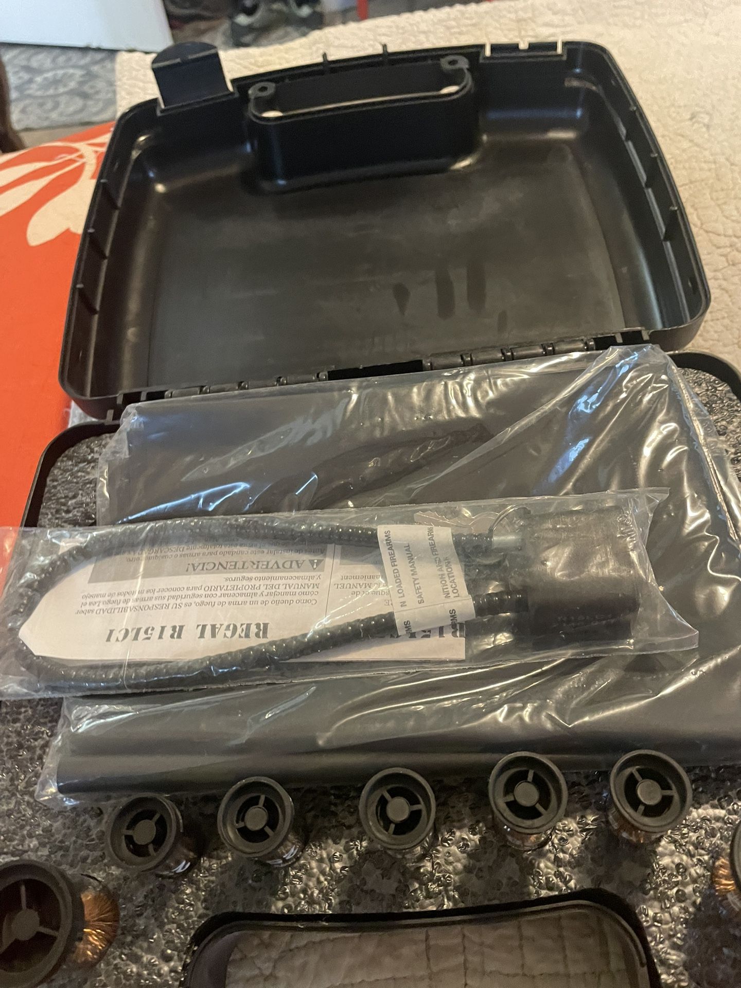 gun cleaning kit 22 thru 45cal