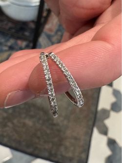 10kt 1/4 carat diamond hoop earrings