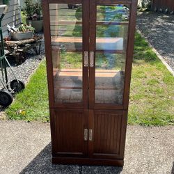 Stereo Cabinet 
