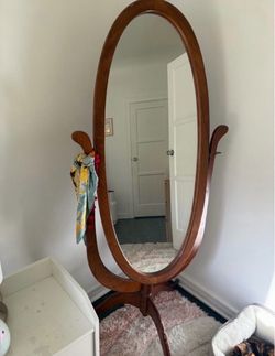 Full length standing mirror