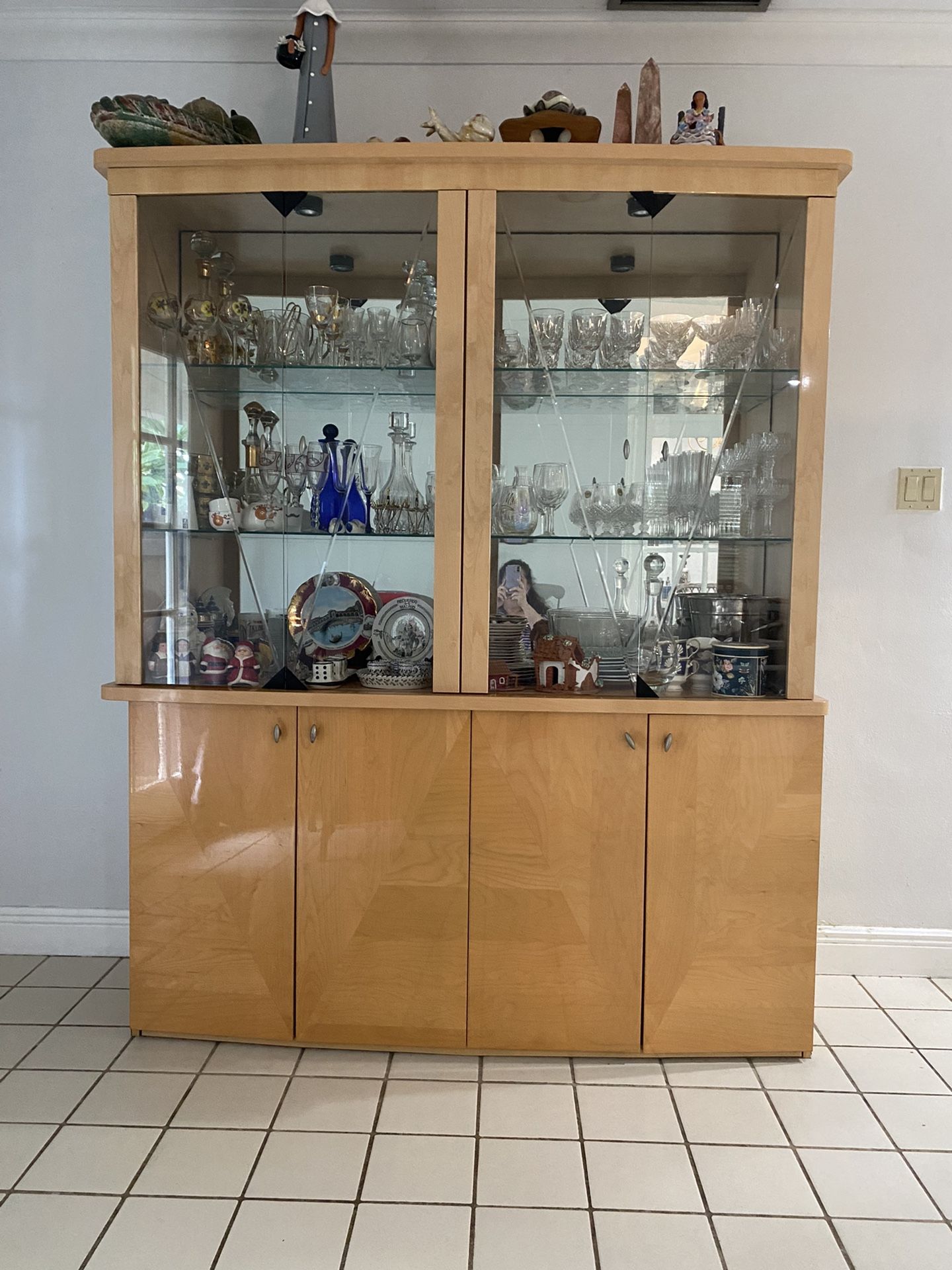 China Cabinet & Dining Room Storage  