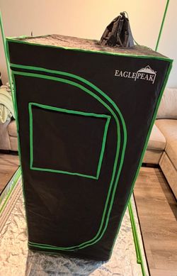 Grow tent 2ftx2ftx55”