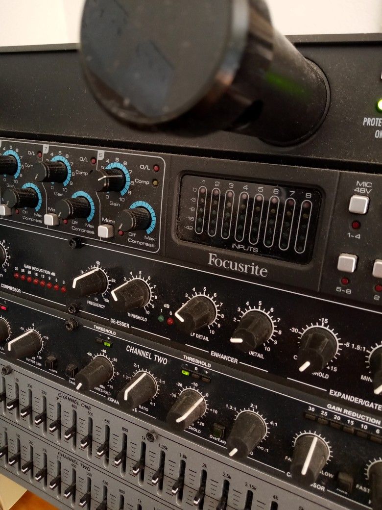 Focusrite OctoPre Mkii Dynamic Professional Microphone Preamp Studio Rack