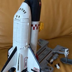 Vintage MBX Matchbox Mega Rig Space Shuttle Mission Play Set Space