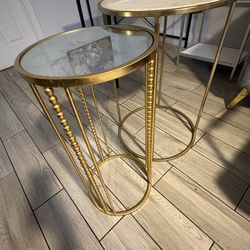 Gold Tables