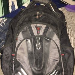 Lnew Large heavy duty swiss army Backpack only $30 firm