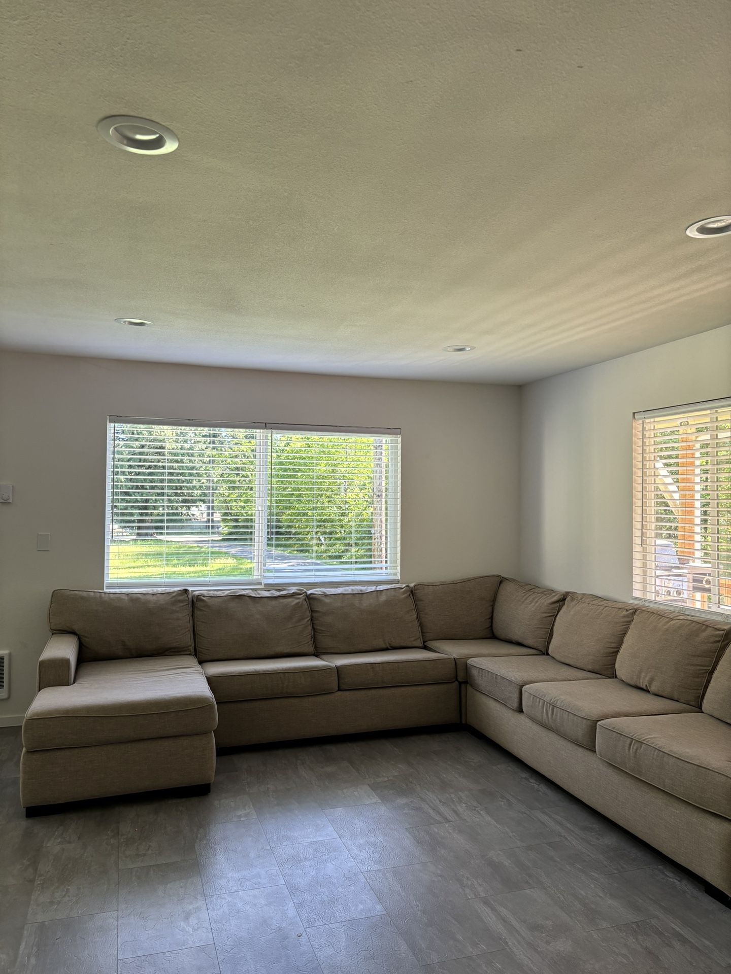 Sectional couch