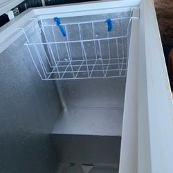 Deep Freezer I’m Selling Everything 