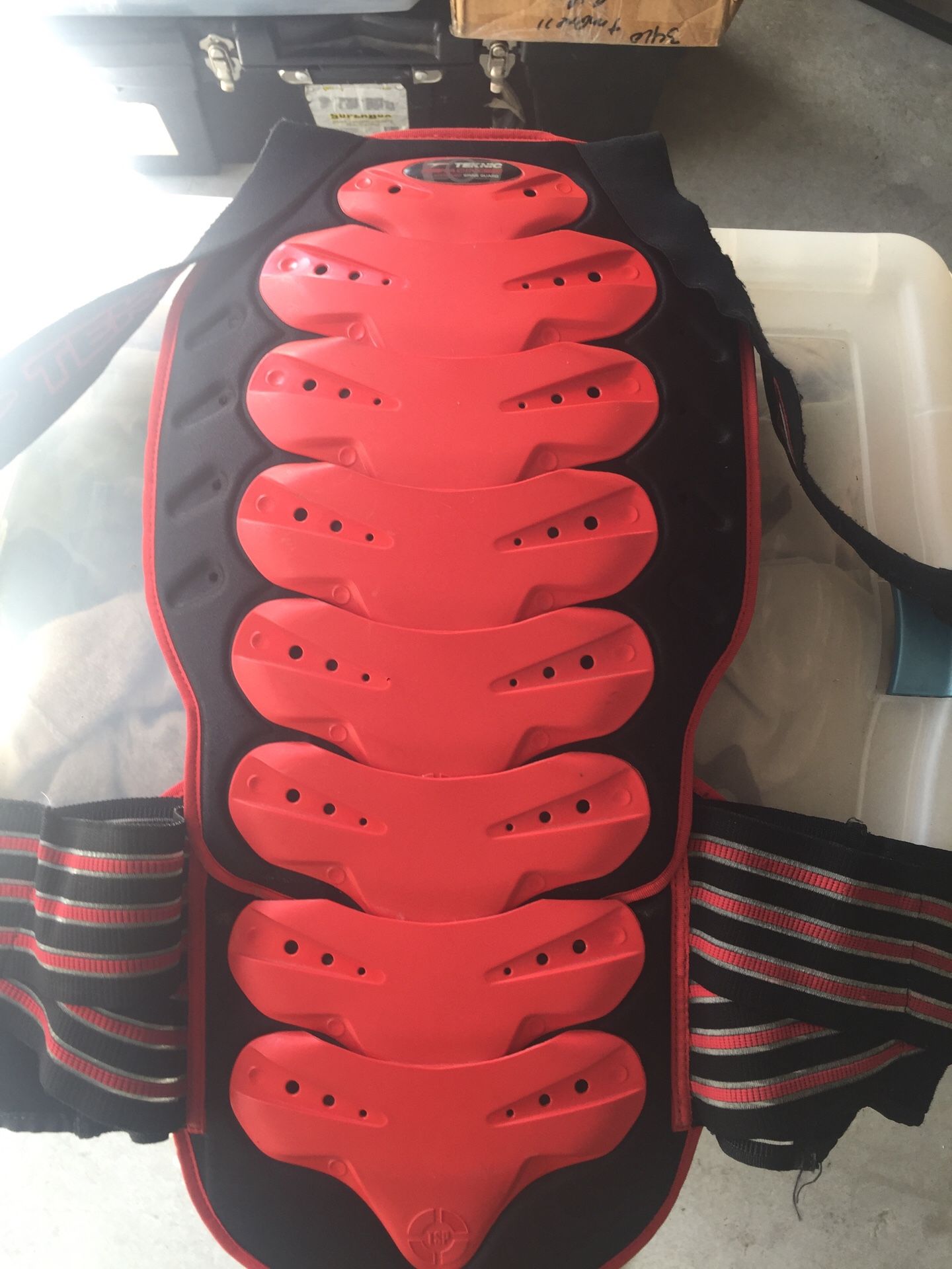 Teknic spine protector