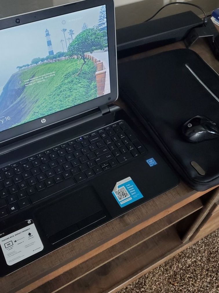 15.6 HP LAPTOP With Accessories