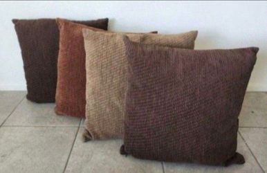 (4) sofa pillows, 24", zippered, $7 each