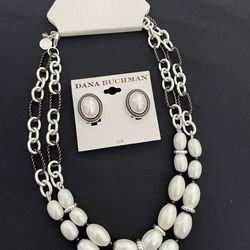 Elegant Faux Pearl Necklace And Clipped Earrings Set