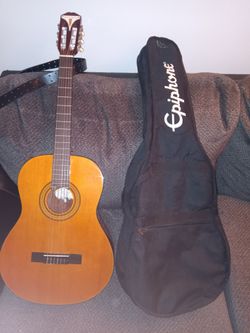 Guitar - Case, Stand & Stool
