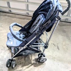Fold-up Stroller (Compact) Coach