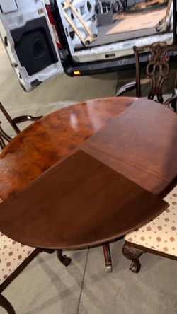 Dinning table