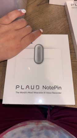 PLAUD NotePin Wearable AI Voice Recorder