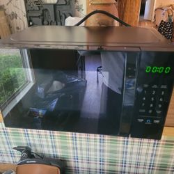 700watt Microwave Oven 