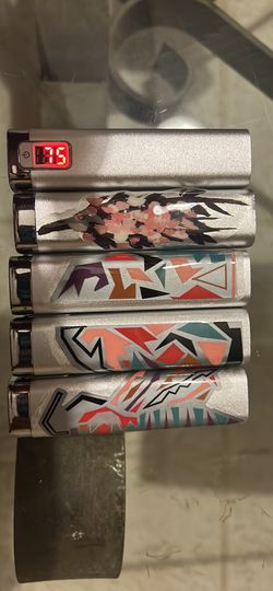 NWT UL Listed Jolt Charger with Digital Power Display. Silver, Hand-painted!