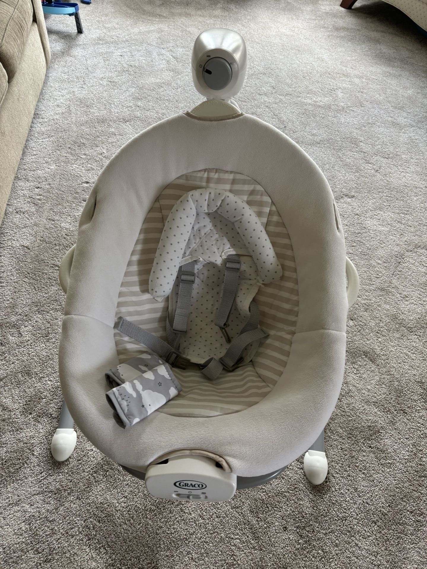 Graco Soothe N Sway Baby Swing Near New