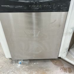 Dishwasher 