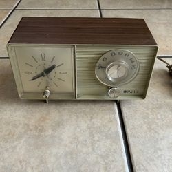 Vintage Clock 