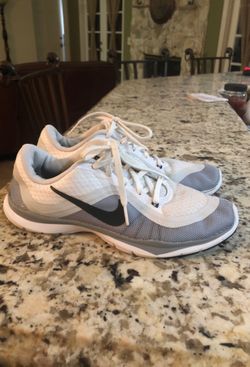 Nike shoes 👟 size 8.5