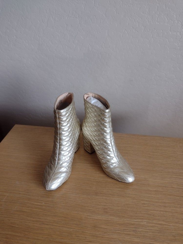 3 Pairs Of Quilted Booties