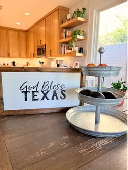 Farmhouse Kitchen Decor Bundle – Tiered Tray + Texas Sign
