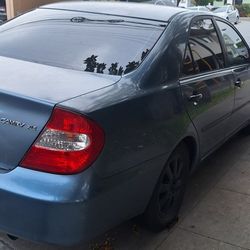 2004 Toyota Camry