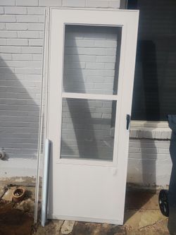 32" Storm door