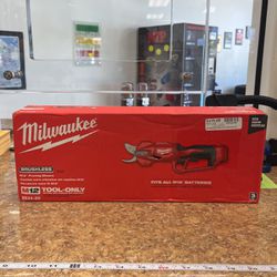 Milwaukee Tool Cutter