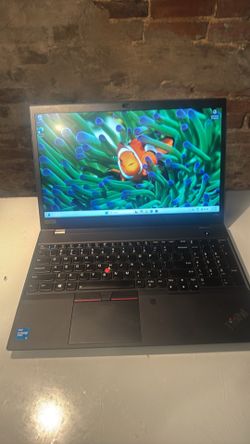 15 INCH LENOVO P 15 SGEN2 WITH 30 DAY WARRANTY FREE DELIVERY IN THE DMV