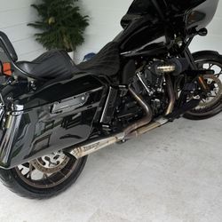 2022 Harley Davidson Road Glide ST