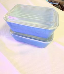Blue vintage Pyrex
