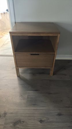 Night Stand/ Side Dresser