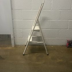 5 ft  Steel Reinforced step Stoll( 400lbs Capacity)