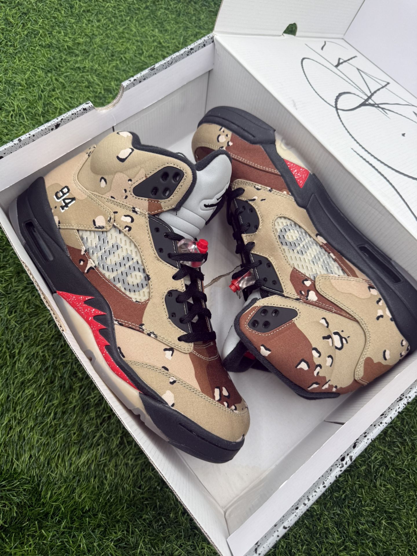 RARE New Jordan 5 X Supreme Camo Size 11.5