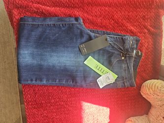 Women's Petite Dark Wash Jeans with Tags