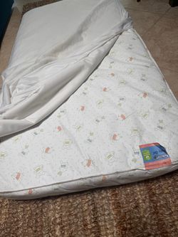 Baby crib mattress