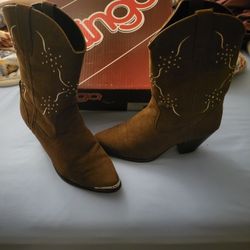 Women's Dress Boots