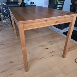 Simple Solid Wood Dining Table