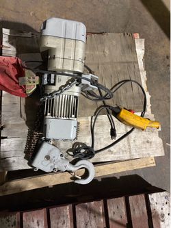 Electric hoist