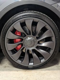 21" Tesla Model Y Uberturbine Wheels/Tires Set (Local Pickup)