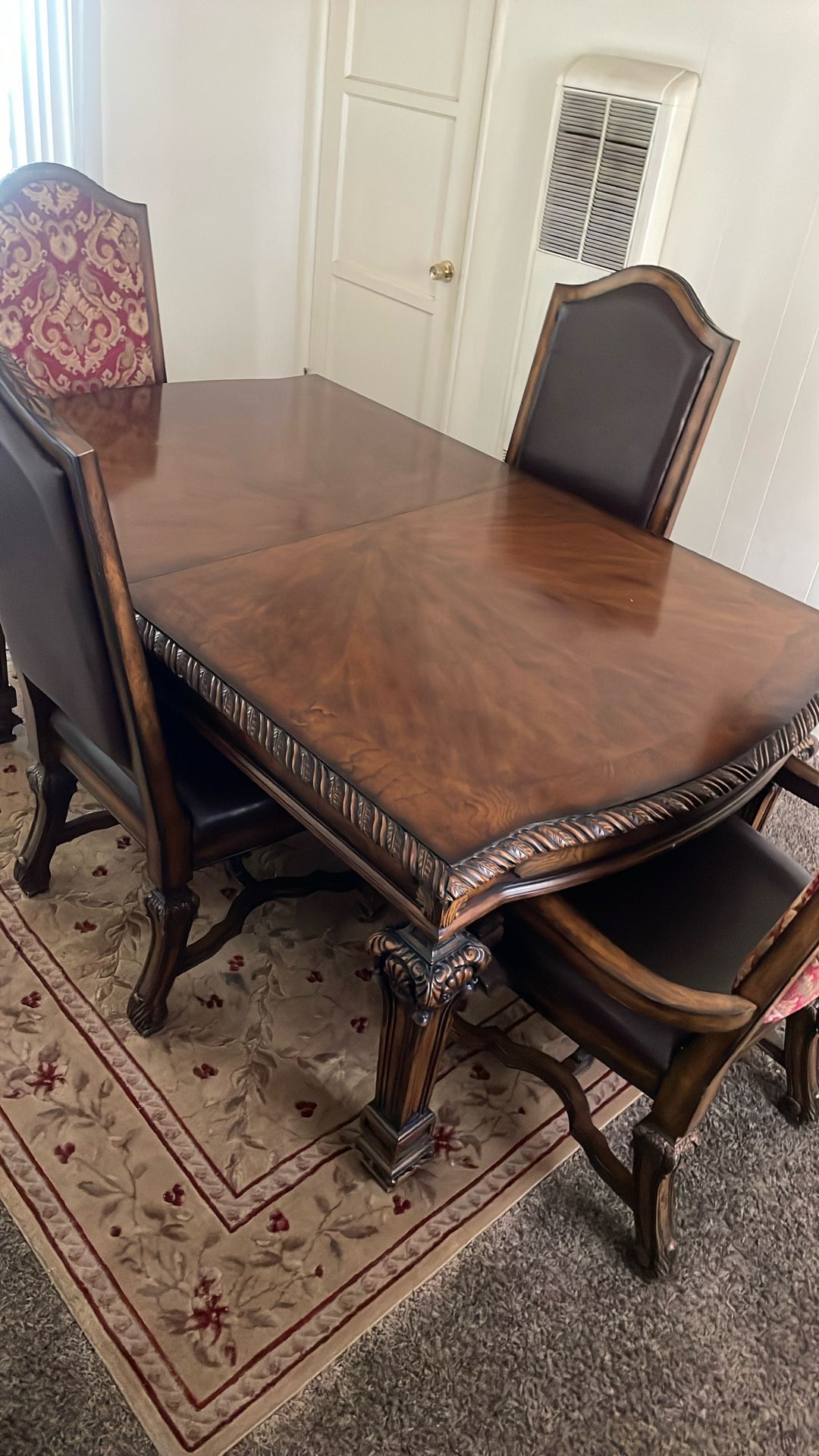 Expandable Dining Table 6 Chairs