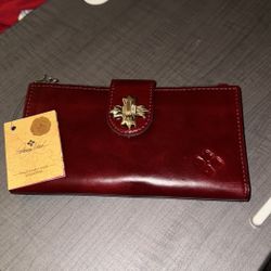 Patricia Nash Burgandy Credit Card Wallet 