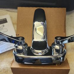 Moen Commercial Faucet Model 8215 M-Dura