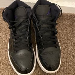 Air Jordan 1 Mid