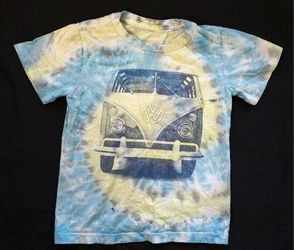 Youth Tye Dye Blue And Yellow VW Bug Tee Sz 4T