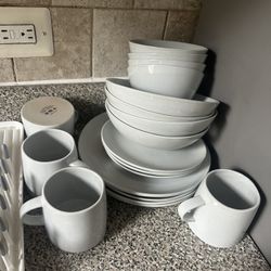 Aaron Probyn West Elm 20 Piece Set