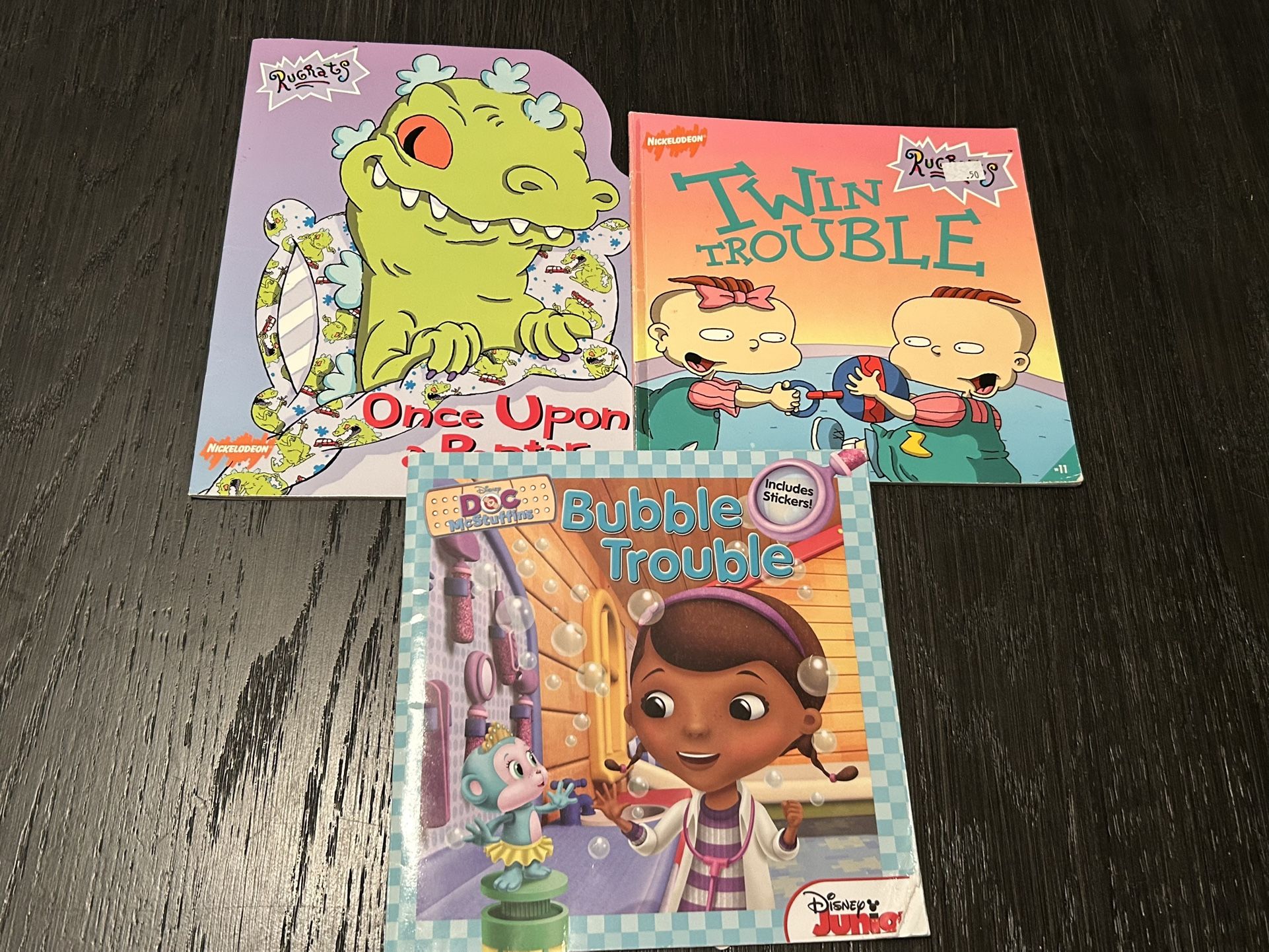 Children's picture books bundle of 3 
